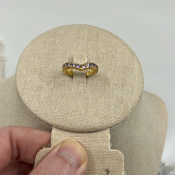 Vintage SETA Gold-Tone Ring with Sparkling Stones, Size 6 - Picture 3 of 17